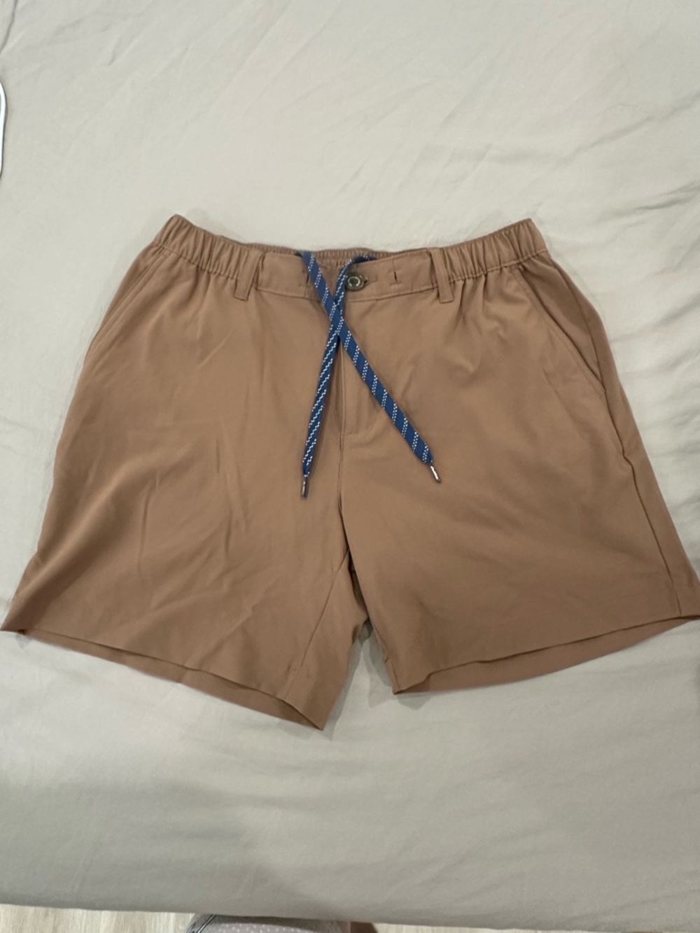 chubbies Everywhere Brown Hybrid Shorts with Navy Drawstring - Picture 2 of 9